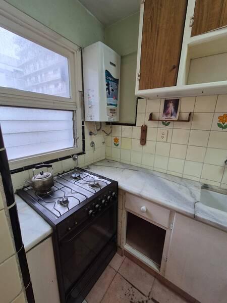 Foto de Departamento en Venta en Mar del Plata de 2 Ambientes Lateral Cocina, imagen 2