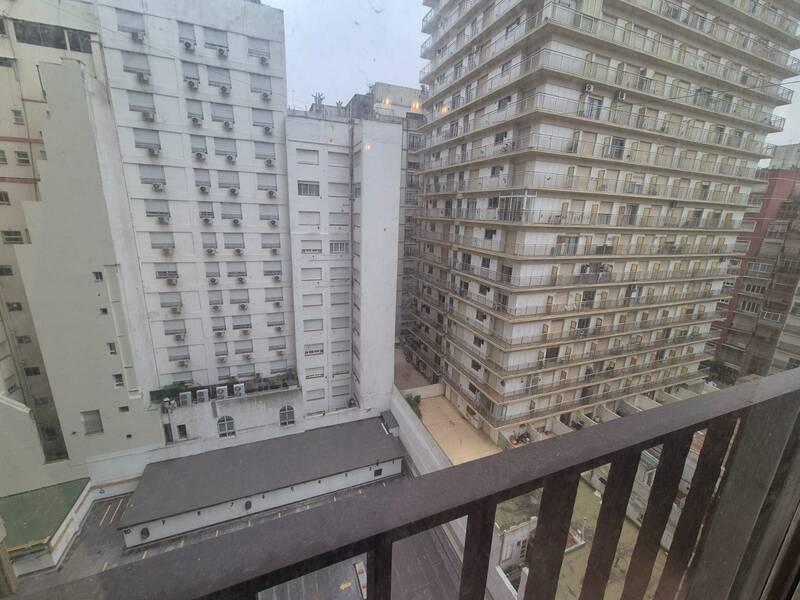 Foto de Departamento en Venta en Mar del Plata de 2 Ambientes Lateral Cocina, imagen 5