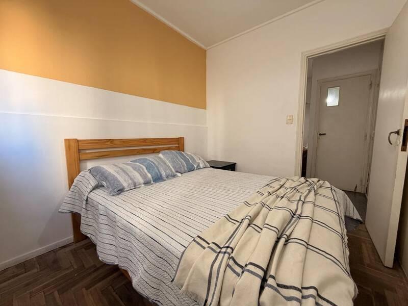 Foto de Departamento en Venta en Mar del Plata de 2 Ambientes Lateral Cocina, imagen 1