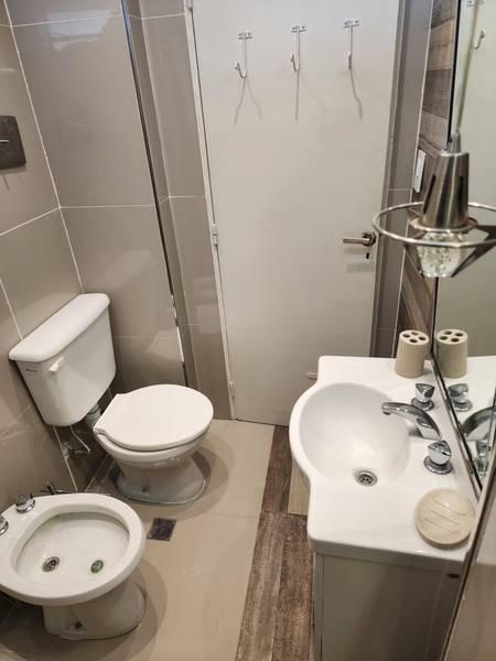 Foto de Departamento en Venta en Mar del Plata de 3 Ambientes a la Calle, imagen 2