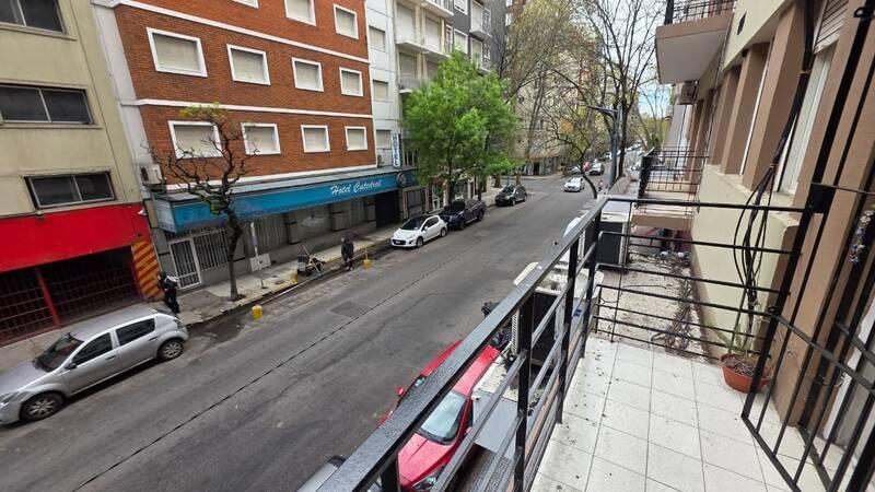 Foto de Un Ambiente a la calle con Balcón en Venta. Oportunidad de inversión, imagen 1