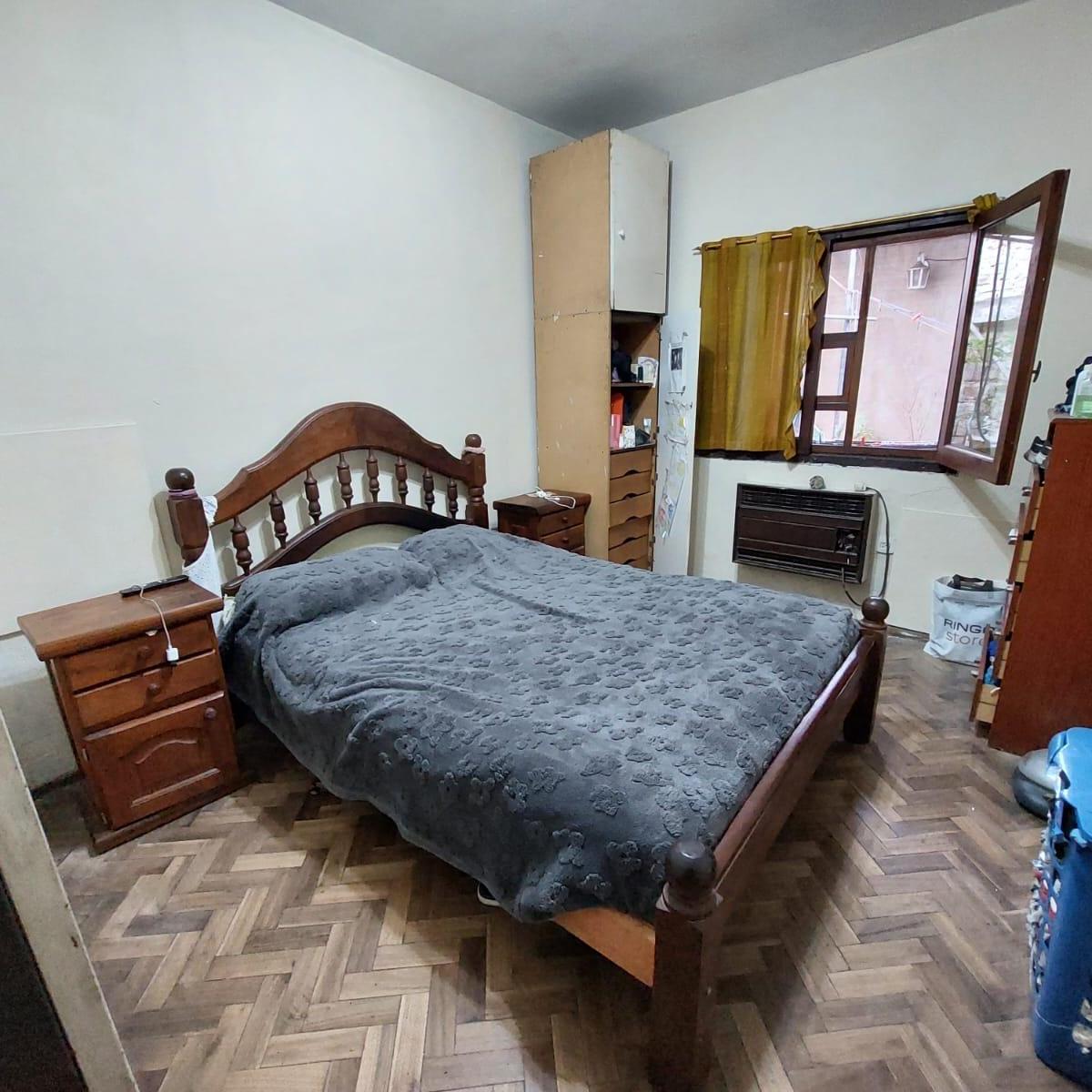 Casa en Venta Al Frente en Barrio Bella Vista con Cochera Apta Crédito Ideal Inversión 2