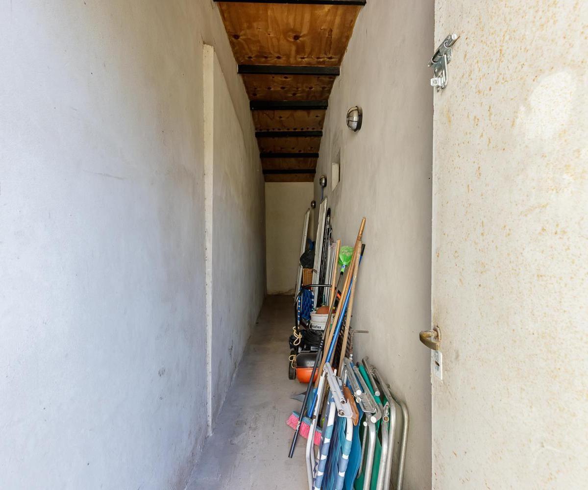 Venta Casa Dos Dorm. con Pileta en Pueblo Esther 2