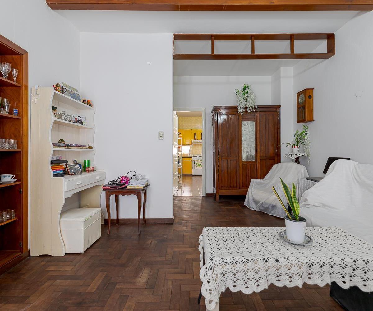 Venta Oportunidad 3 Casas Sobre un Terreno en Rosario 1