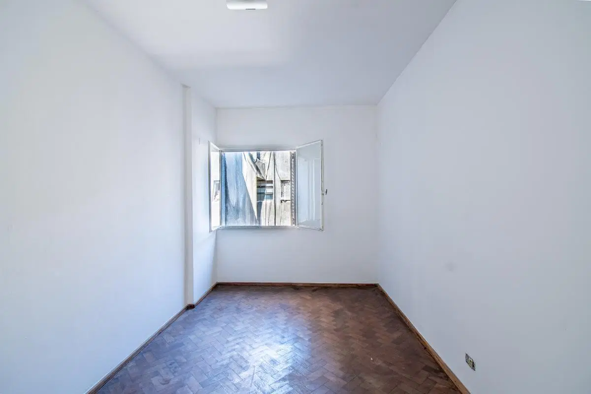 DEPARTAMENTO EN VENTA DE 2 DORMITORIOS AL FRENTE 3