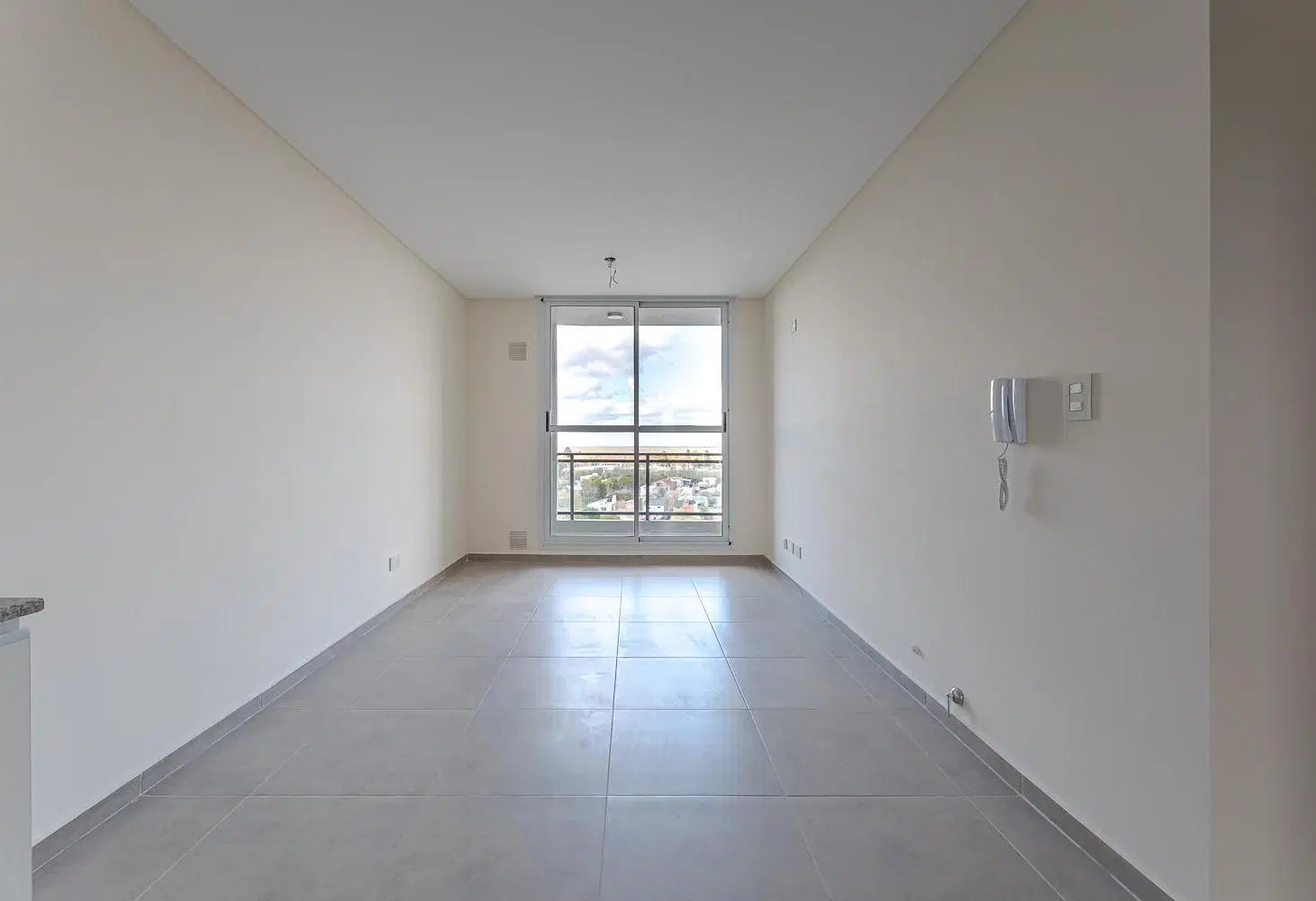 ALQUILER  DEPARTAMENTO DE 2 DORMITORIO CON BALCÓN A ESTRENAR 5