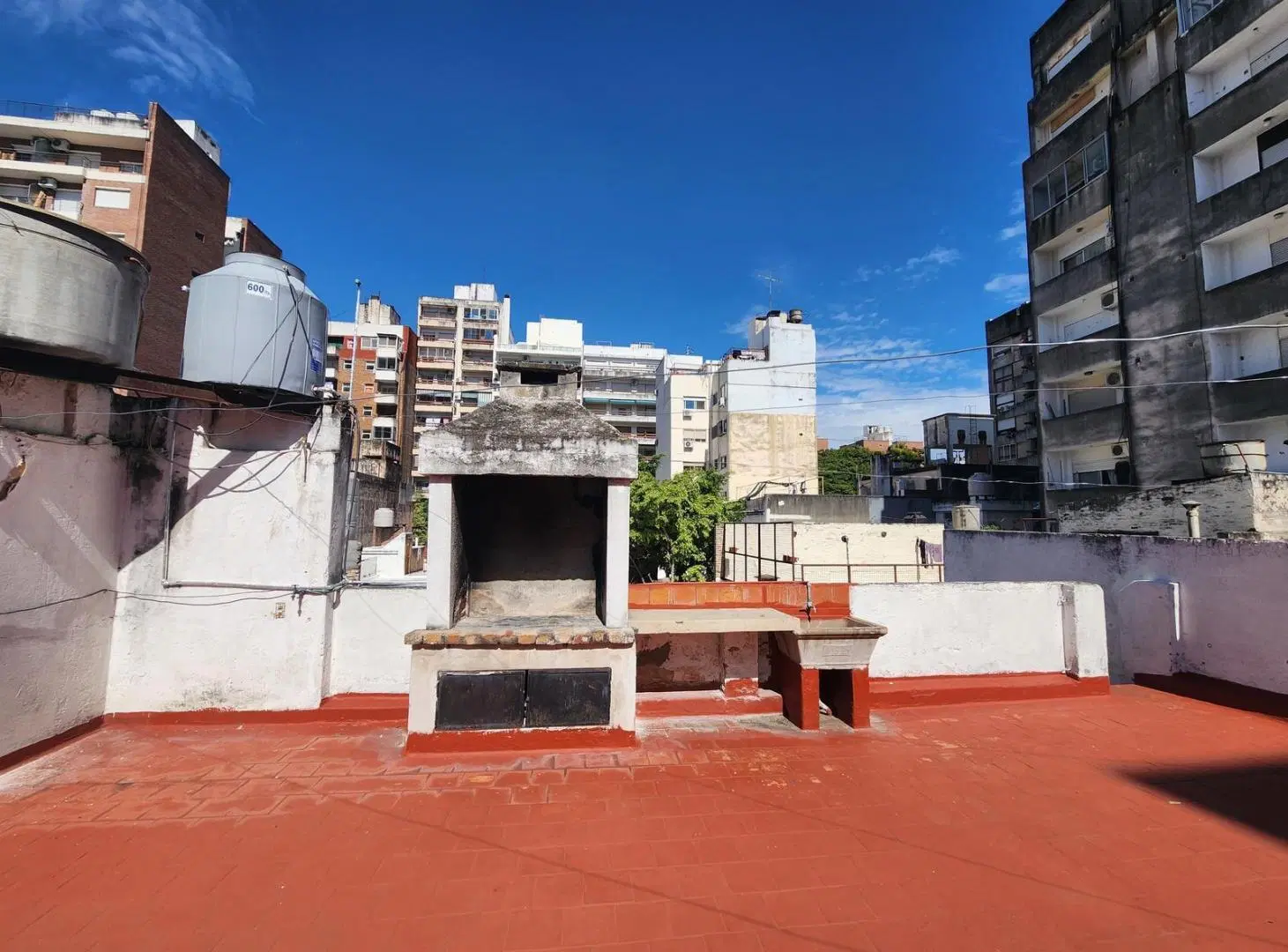 VENTA CASA DE PASILLO DE DOS DORMITORIOS CON TERRAZA 8