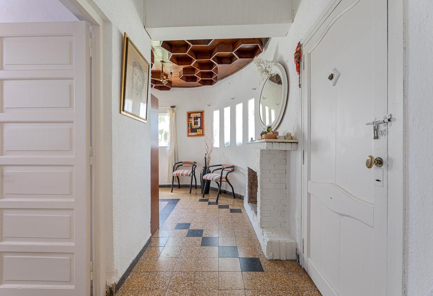Foto de CASA DE 3 DORMITORIOS CON GRAN TERRENO DE 1.600 M2, imagen 2