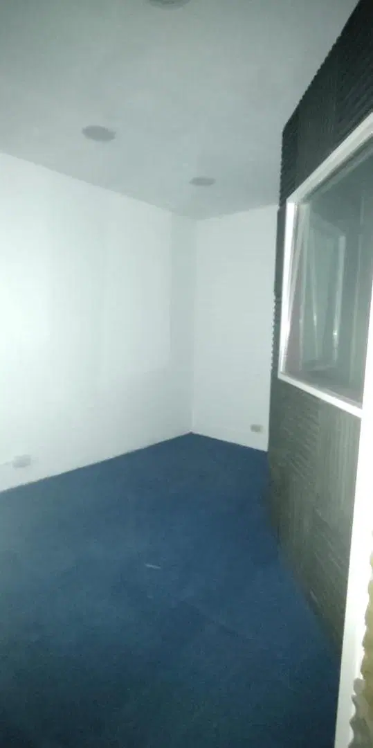 OPORTUNIDAD VENTA OFICINA EN EL CENTRO DE LA CIUDAD DE ROSARIO 4