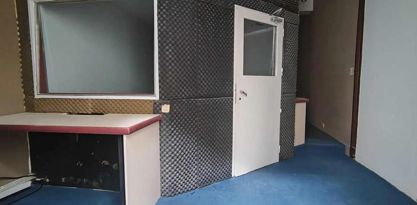 OPORTUNIDAD VENTA OFICINA EN EL CENTRO DE LA CIUDAD DE ROSARIO 5