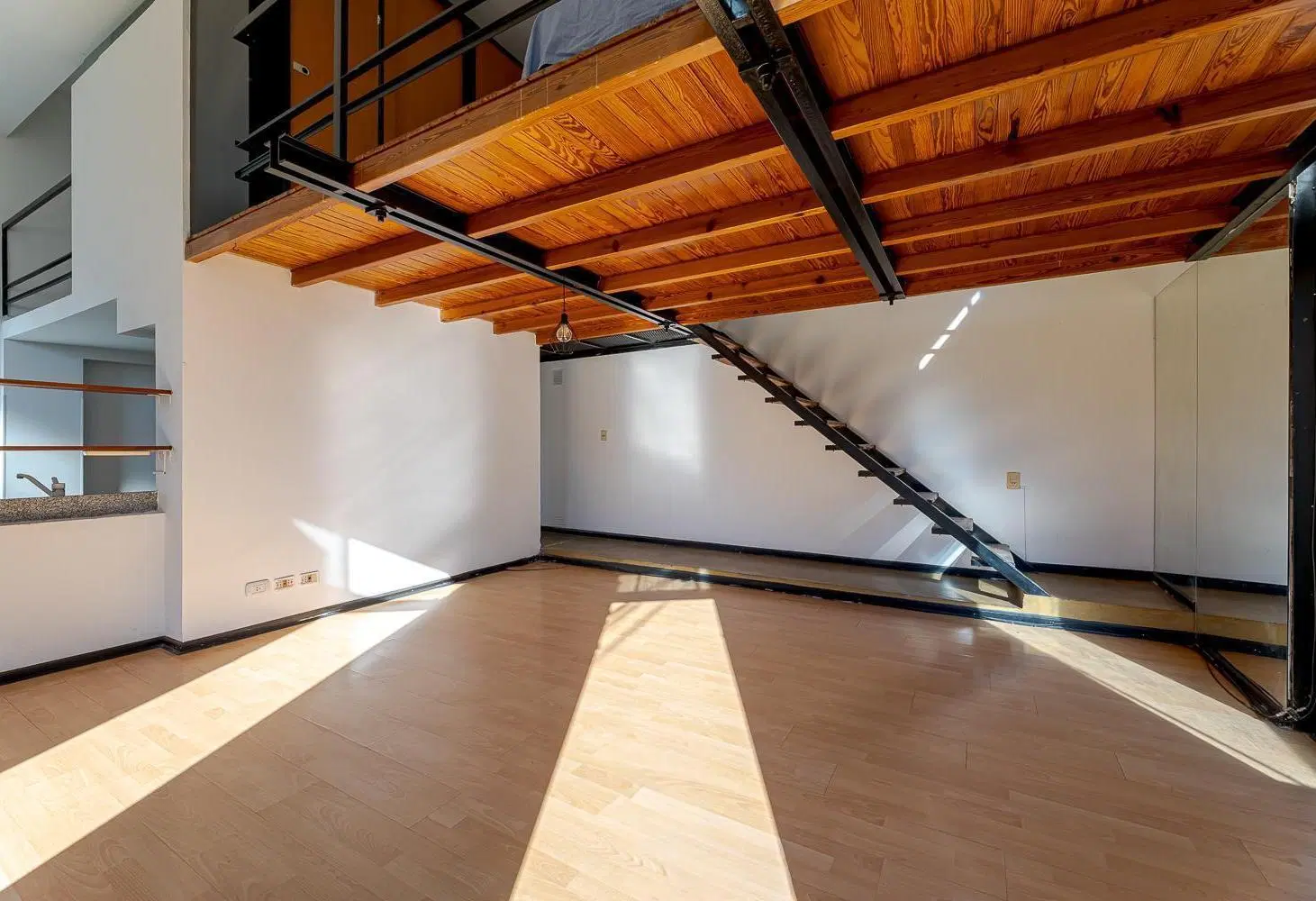 VENTA LOFT DE UN DORMITORIO MAS COMODIN EN ROSARIO 2