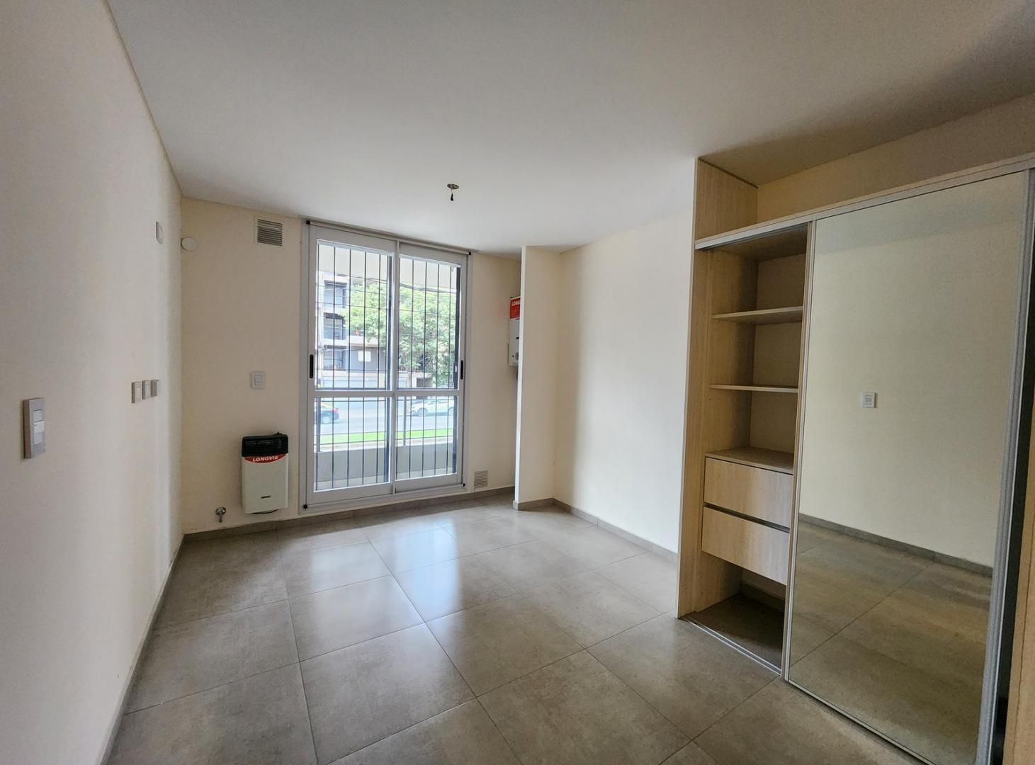 Foto de ALQUILER DEPARTAMENTO MONOAMBIENTE CON BALCON, imagen 1