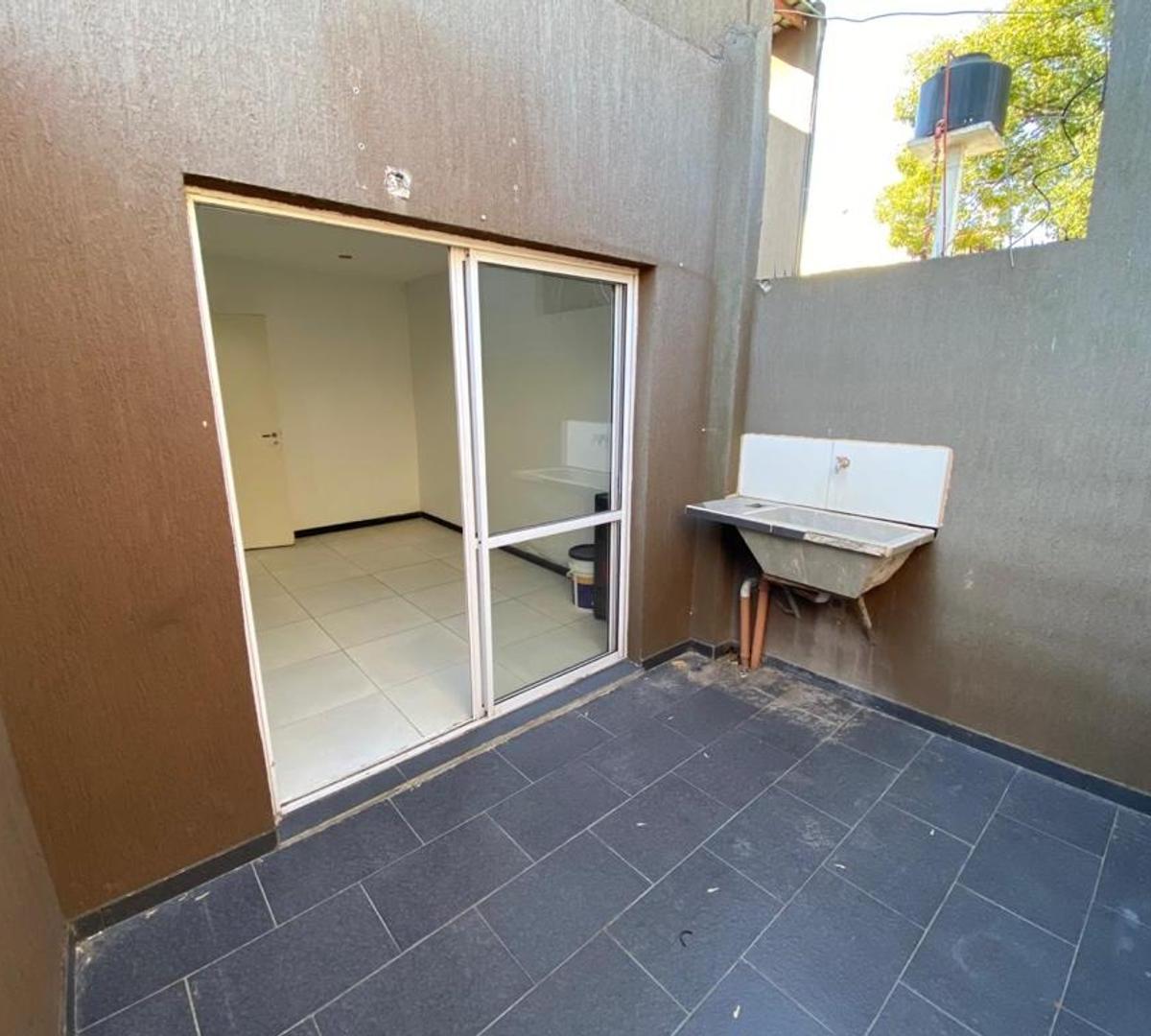 Departamento en Venta Merlo Centro 1