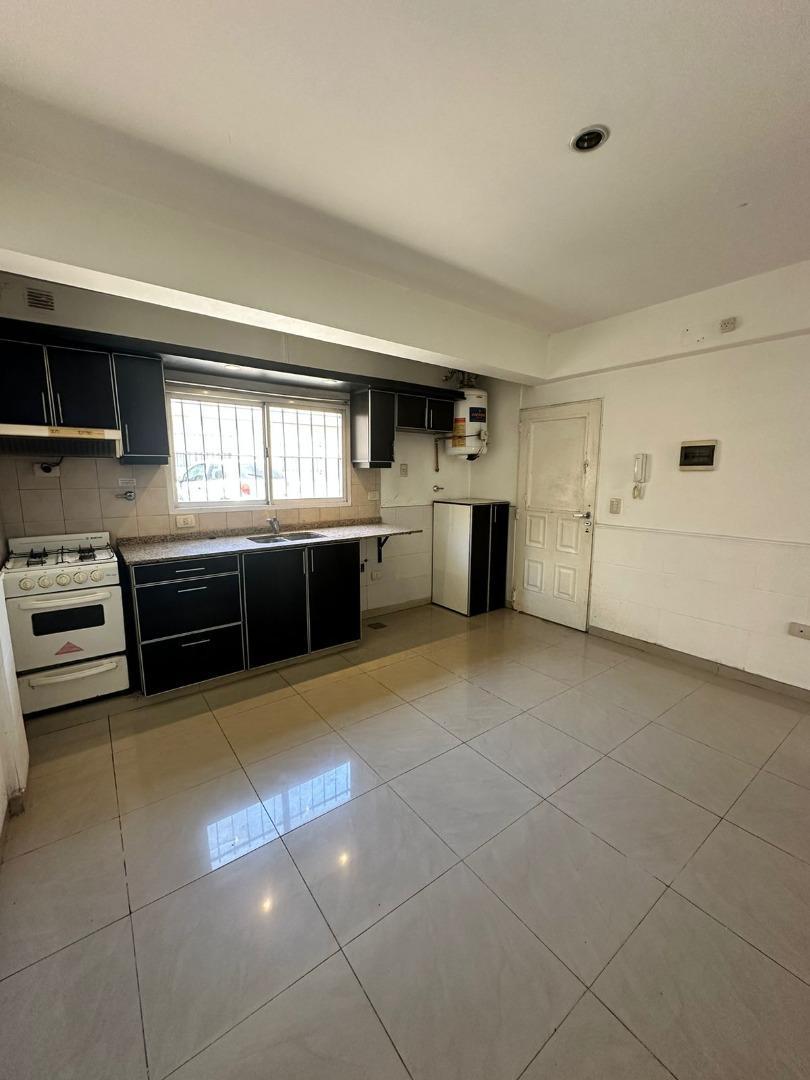 Venta | Merlo Centro | Depto 2 Amb + Cochera | Us$49000 2