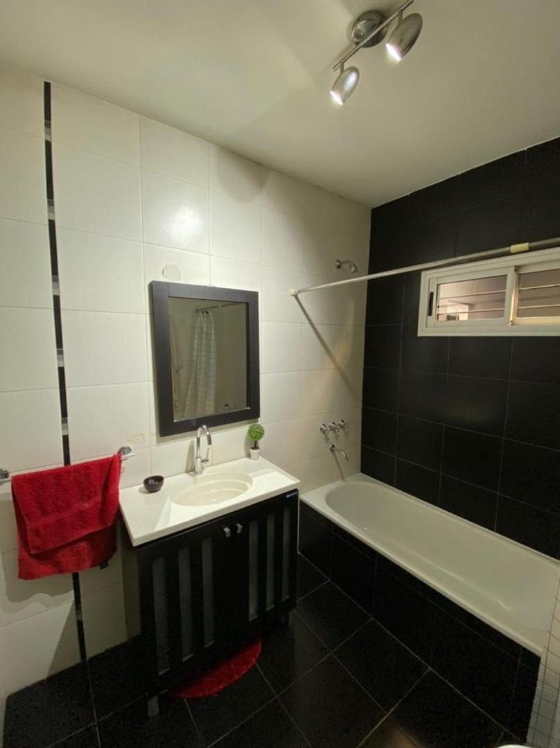 Foto de VENTA IMPECABLE PH 3 AMB EN PADUA, imagen 4