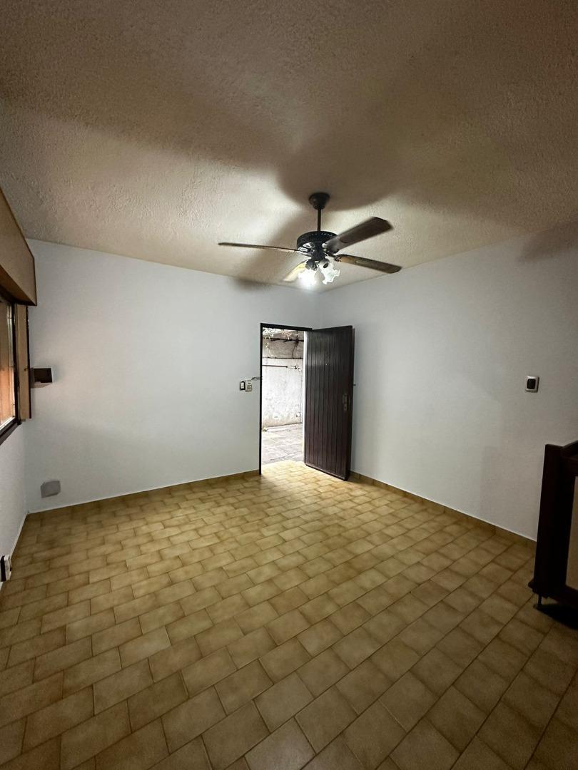 Foto de VENTA PH INTERNO 3 AMB MERLO CENTRO, imagen 3