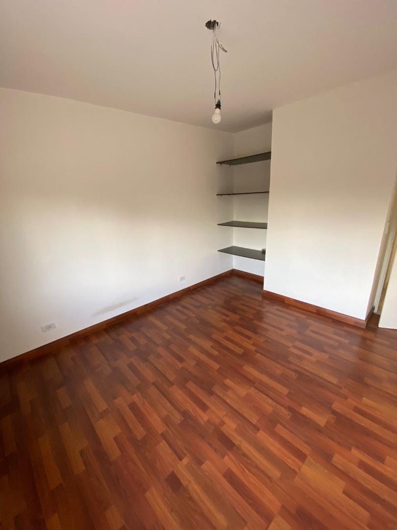 Venta Depto 3 Ambientes con Cochera en Complejo La Palmera 2