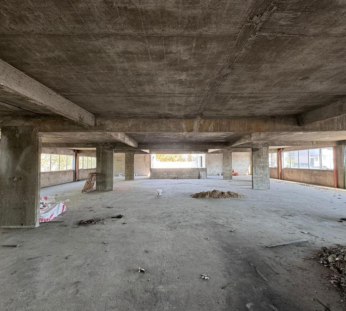 Foto de ALQUILER PISO COMPLETO 430 MTS2 MERLO CENTRO, imagen 3