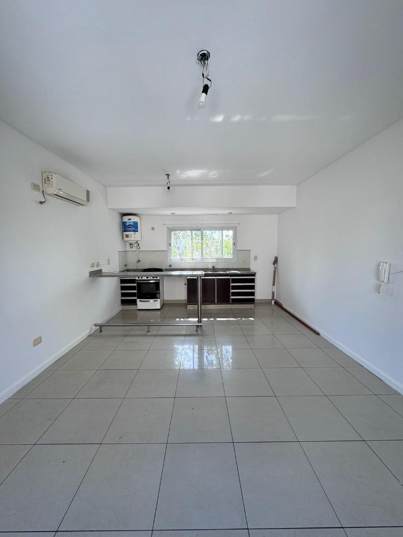 Venta Depto Dos Ambientes Merlo Centro 3
