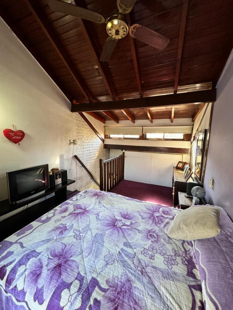 DUPLEX EN VENTA EN CASTELAR