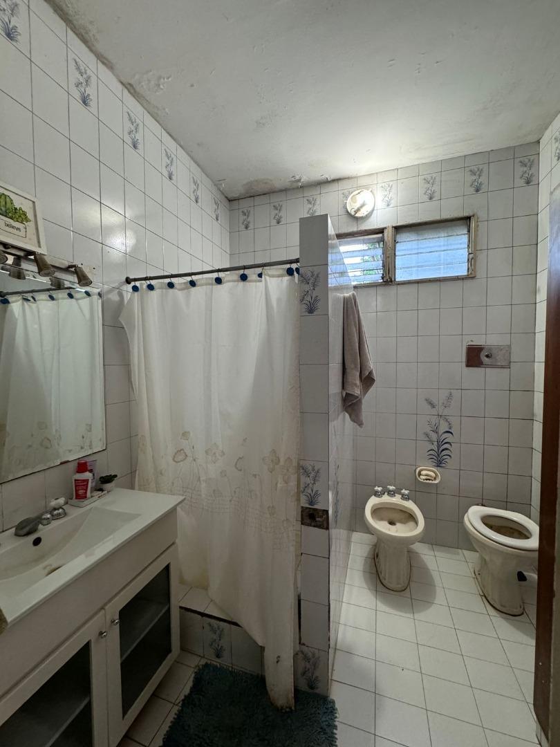 Venta Casa 4 Ambientes en Parque San Martin 1