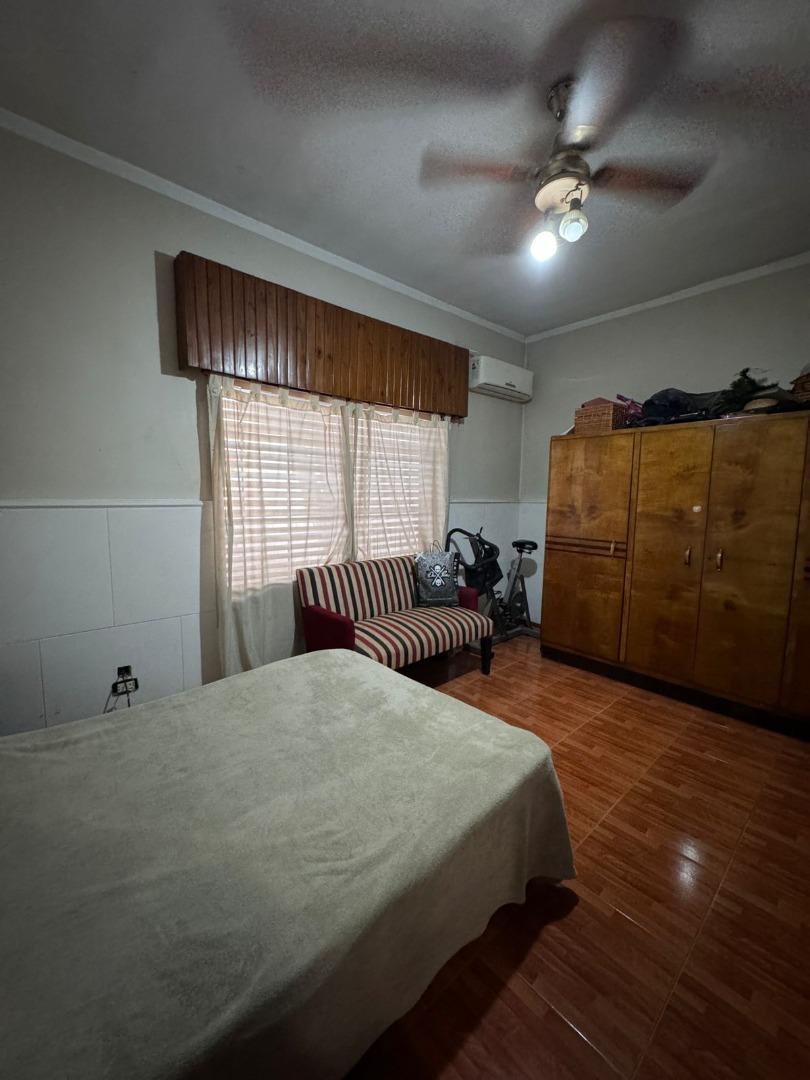Venta Casa 4 Ambientes en Parque San Martin 3