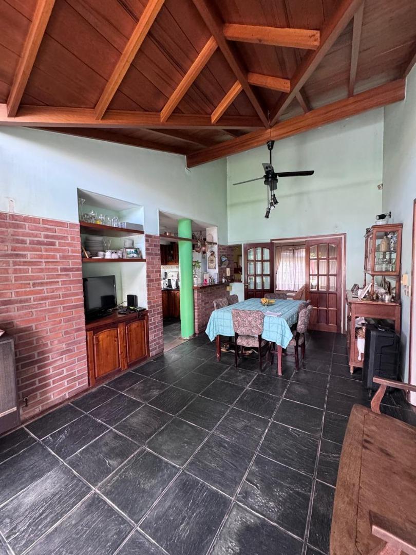 VENTA CHALET DOBLE LOTE ZONA MULTIFAMILIAR PADUA