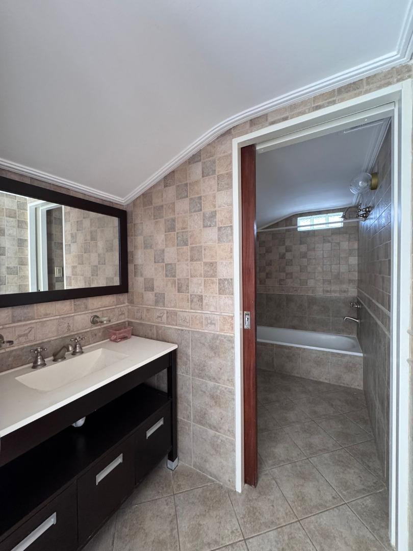 En Venta Chalet 4 Ambientes en Merlo Centro 4