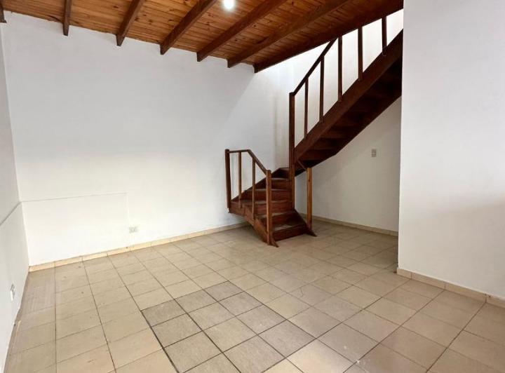 ALQUILER PH DOS AMBIENTES SAN ANTONIO DE PADUA 1