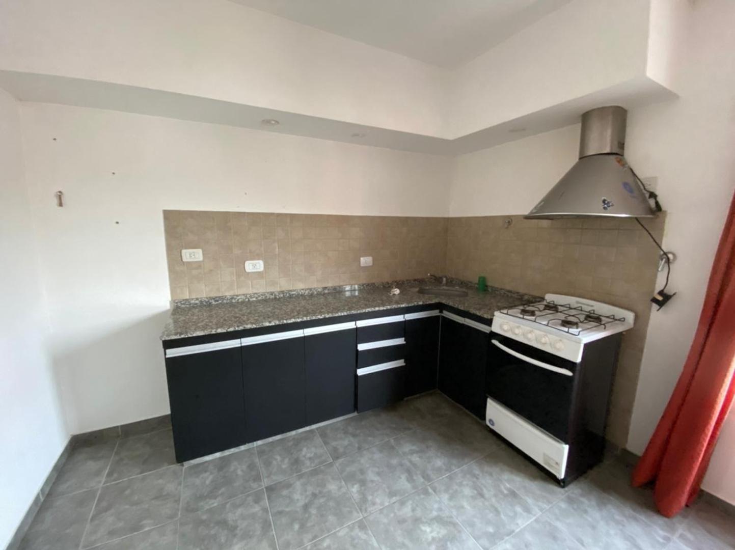 Foto de VENTA DEPTO 2 AMB MERLO CENTRO, imagen 5