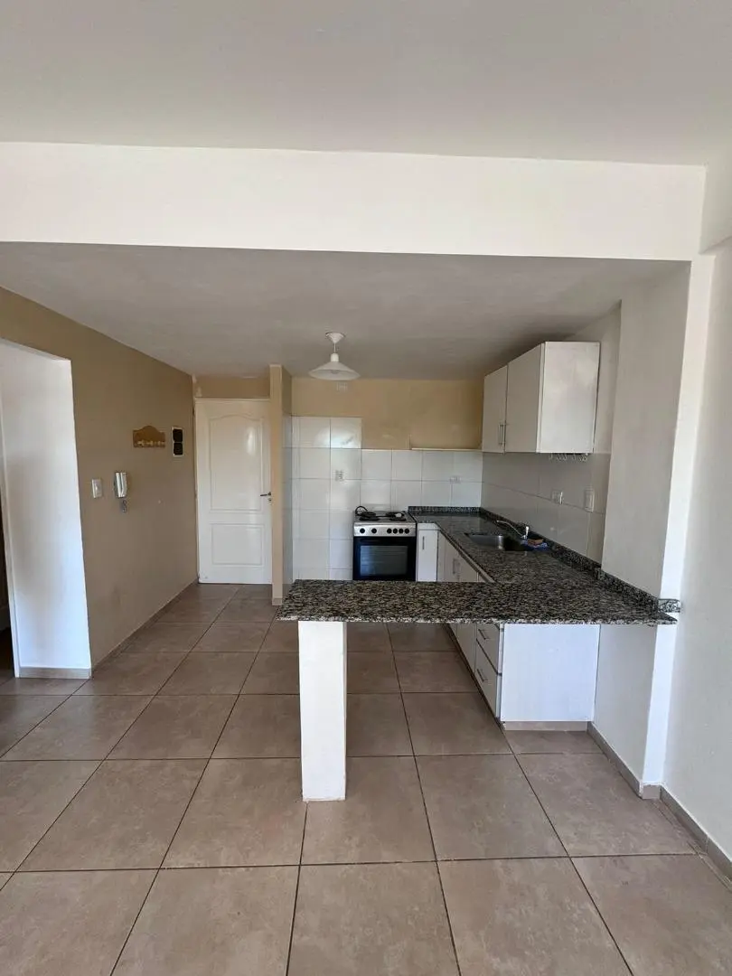 ALQUILER DEPARTAMENTO 2 AMBIENTES – MERLO CENTRO 4