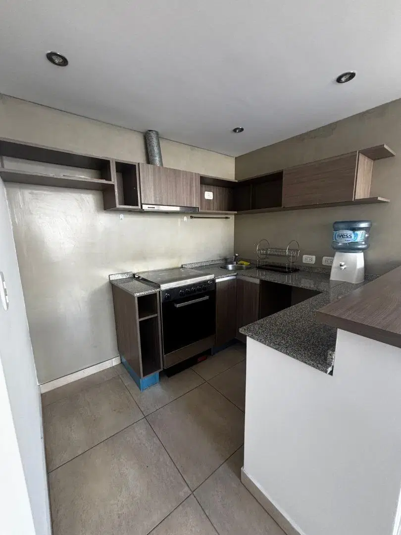 ALQUILER DEPARTAMENTO 2 AMBIENTES – CASTELAR SUR 4