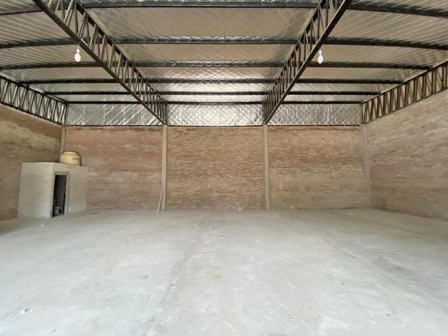 Foto de ALQUILER GALPÓN COMERCIAL – MERLO BARRIO ARCO IRIS, imagen 3