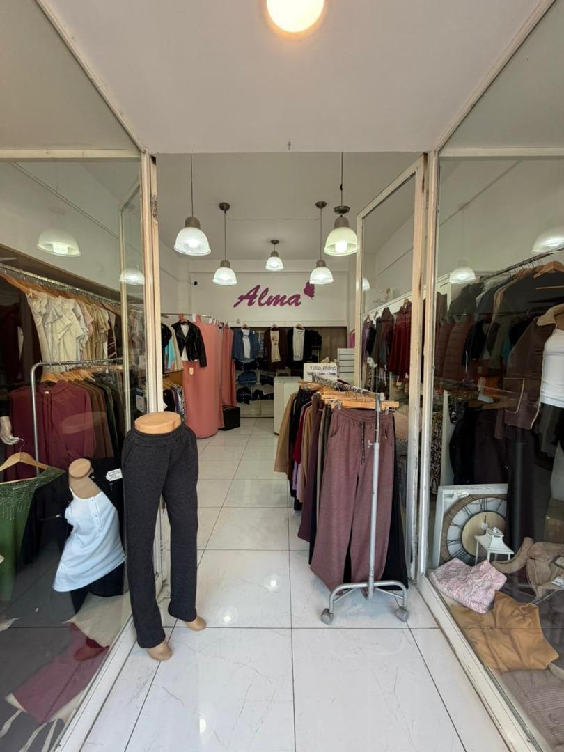 Foto de ALQUILER LOCAL COMERCIAL – MERLO CENTRO, imagen 4