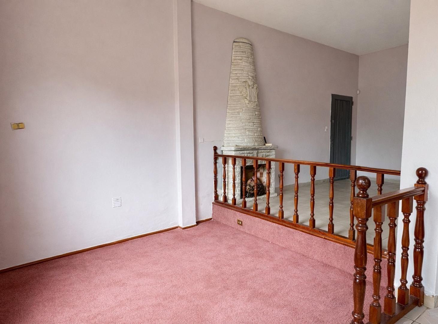 VENTA CASA 4 AMBIENTES – MERLO NORTE