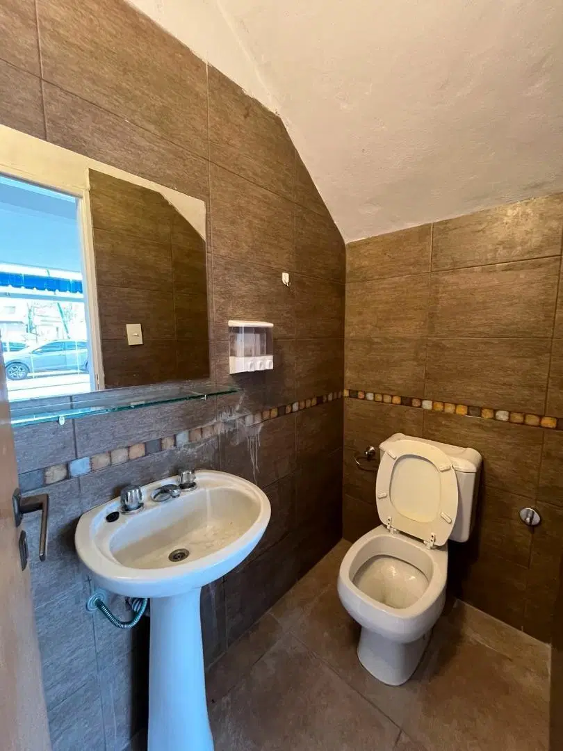 ALQUILER LOCAL COMERCIAL – MERLO 4
