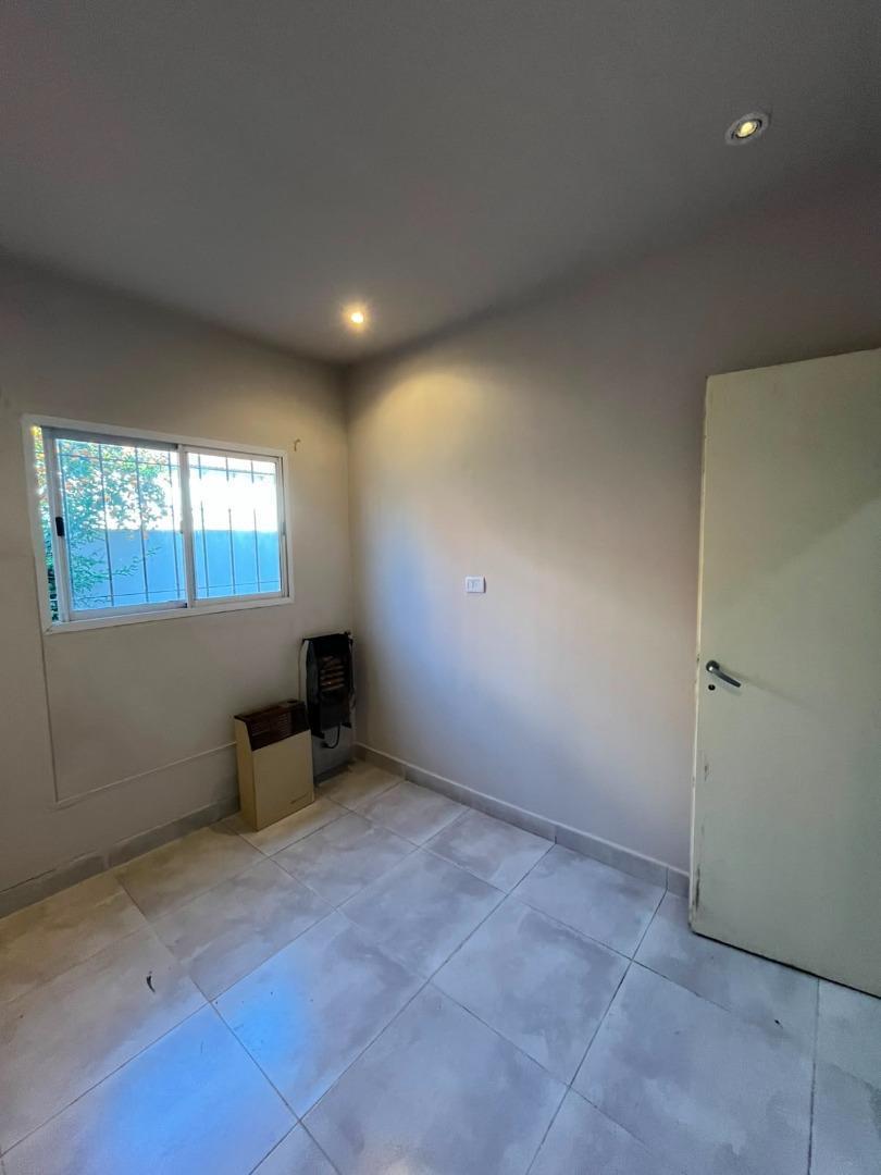 Foto de Alquiler Casa 3 Ambientes, Merlo, imagen 3