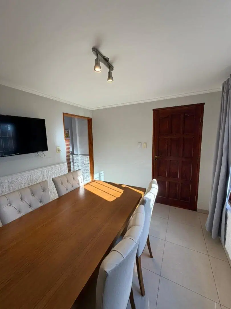 VENTA CASA 4 AMBIENTES – MERLO 1
