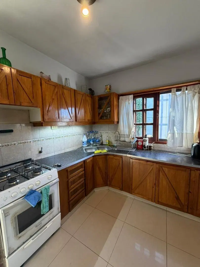 VENTA CASA 4 AMBIENTES – MERLO 3