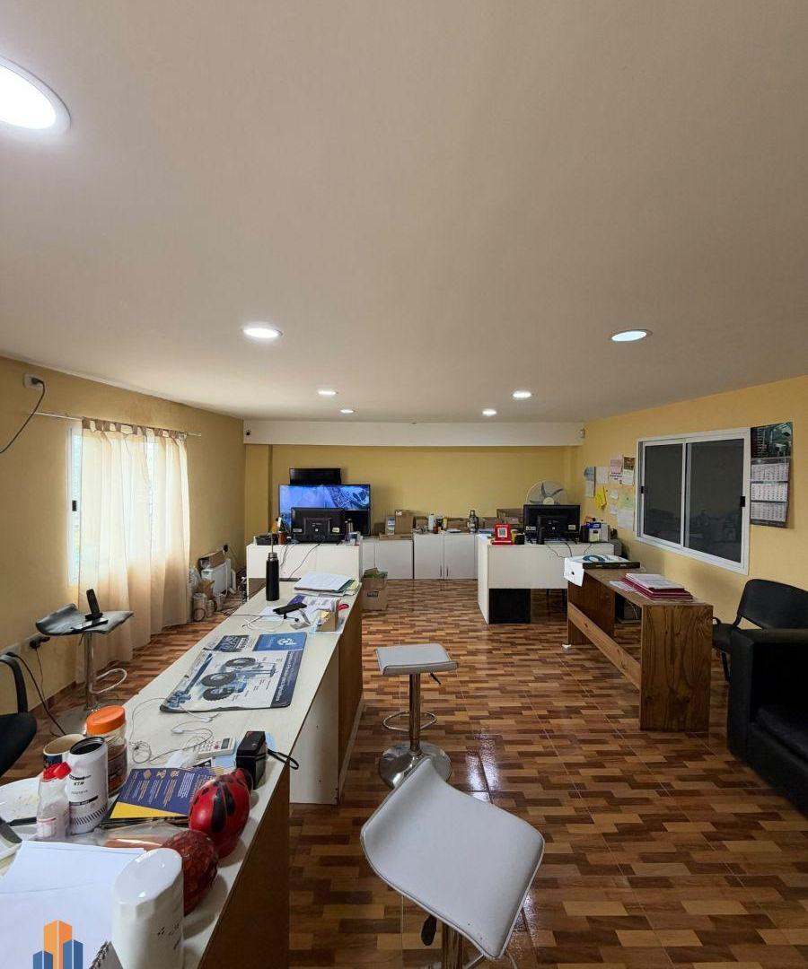 Foto de Galpón en alquiler de 300m2 ubicado en Merlo, imagen 4