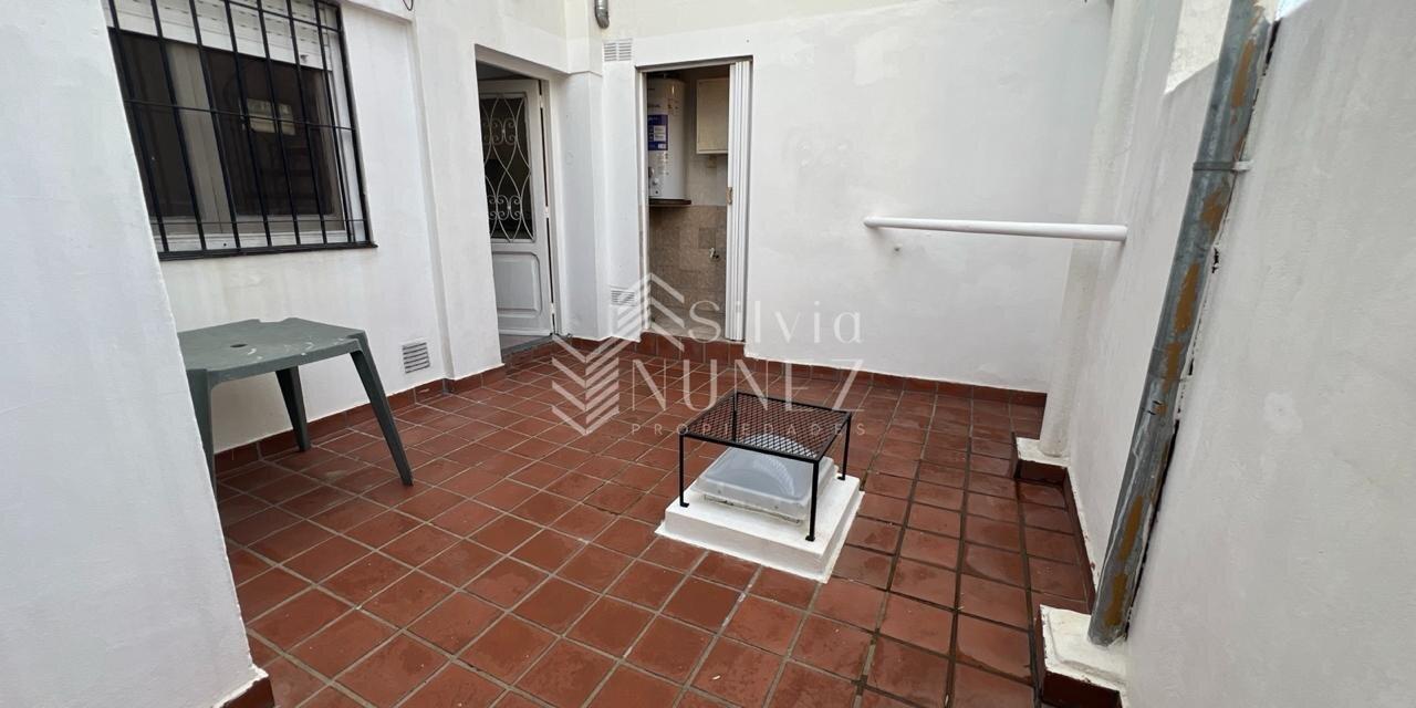Foto de PH en Alquiler - Alberdi y Moreno, imagen 3