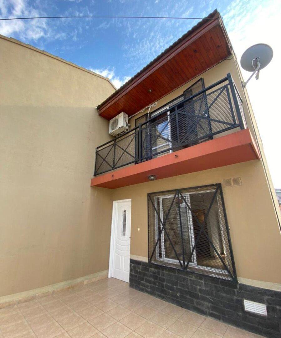 Foto de Departamento 2 ambientes en Florencio Varela centro! con cochera!, imagen 2