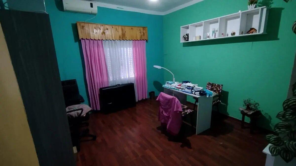Foto de Venta Casa 2 Dormitorios Villa Vatteone Con Cochera, imagen 3