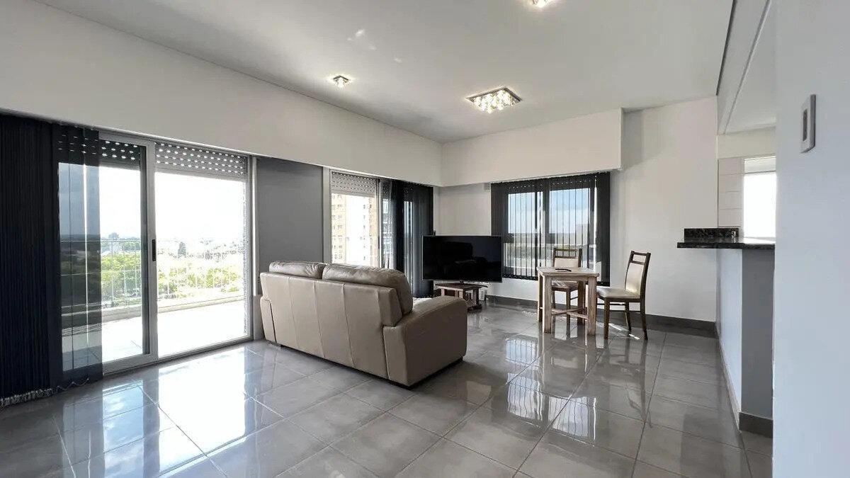 Foto de Venta Departamento 2 Dormitorios Florencio Varela Con Cochera, imagen 1