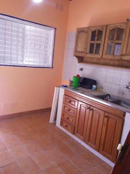 Foto de Venta Casa 2 Dormitorios Florencio Varela Con Cochera, imagen 3