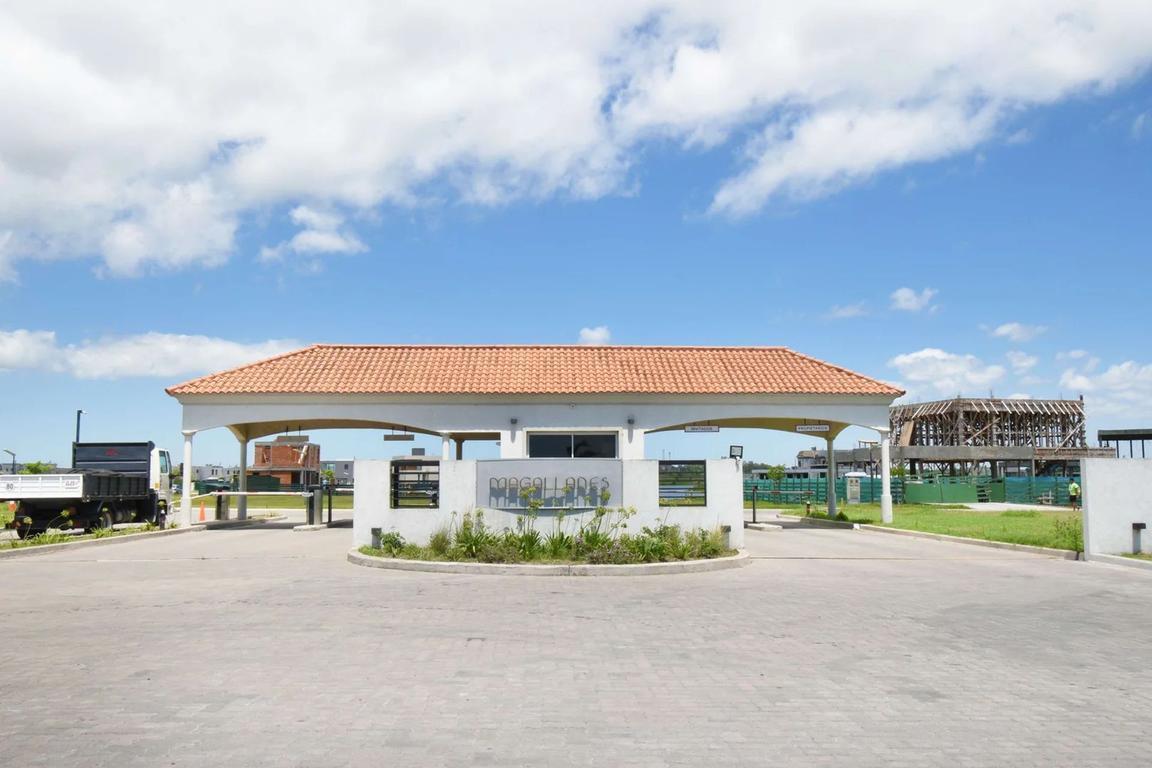 Lote en Venta - Barrio Magallanes 2