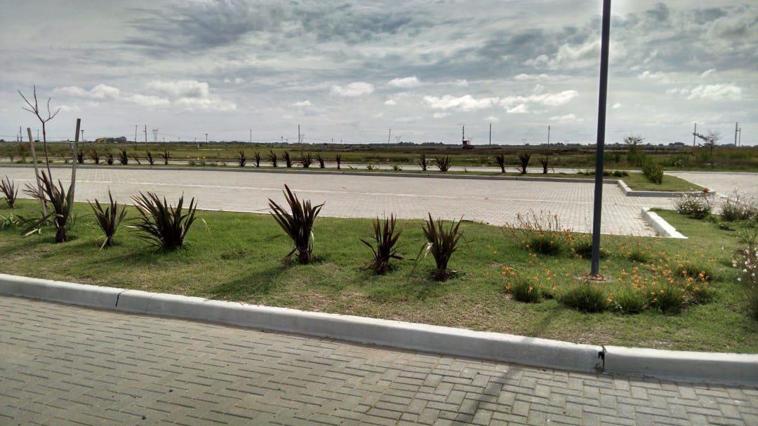 Terreno en Countries/B.Cerrado (Berazategui)