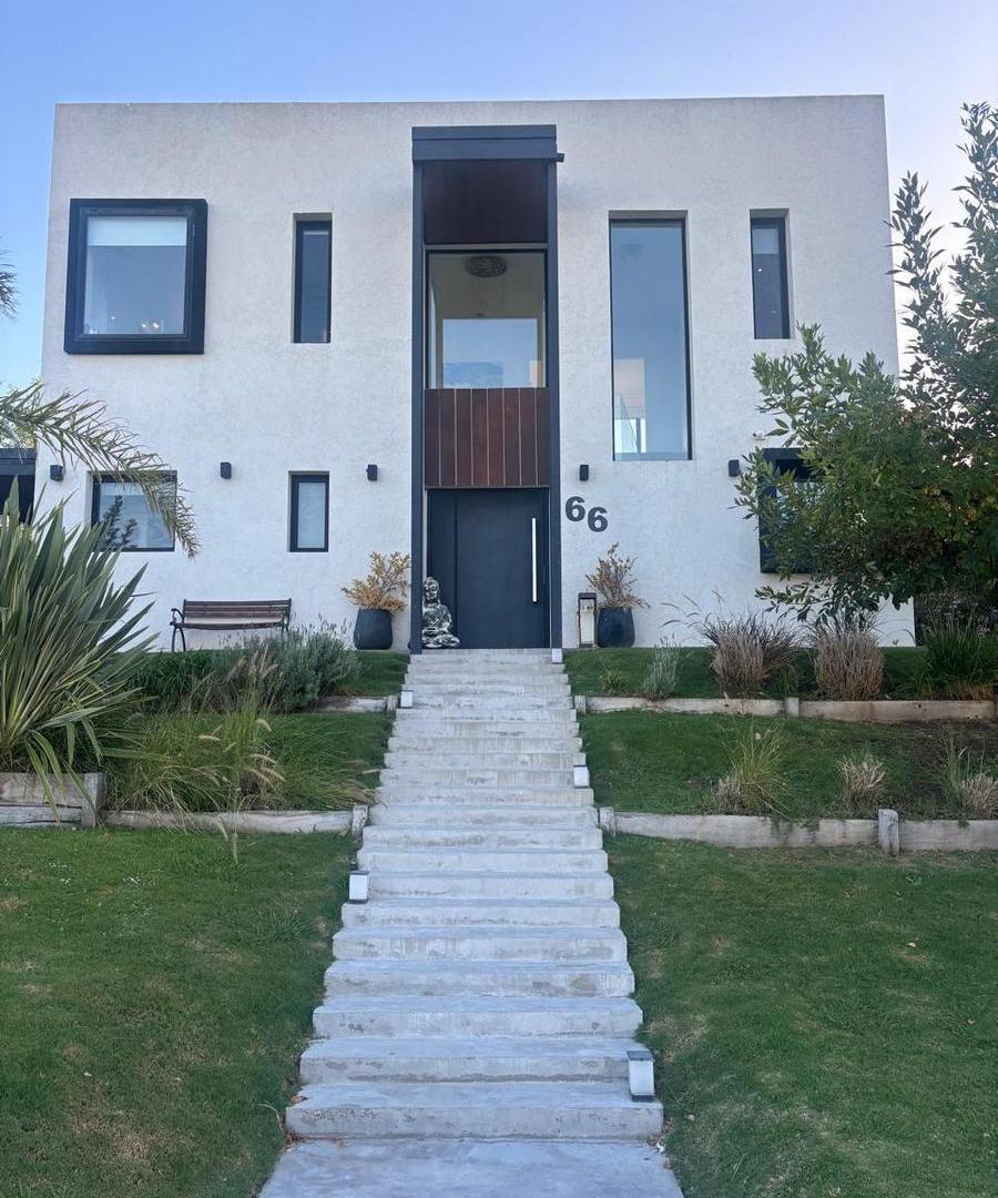 Casa en venta Magallanes - Hudson