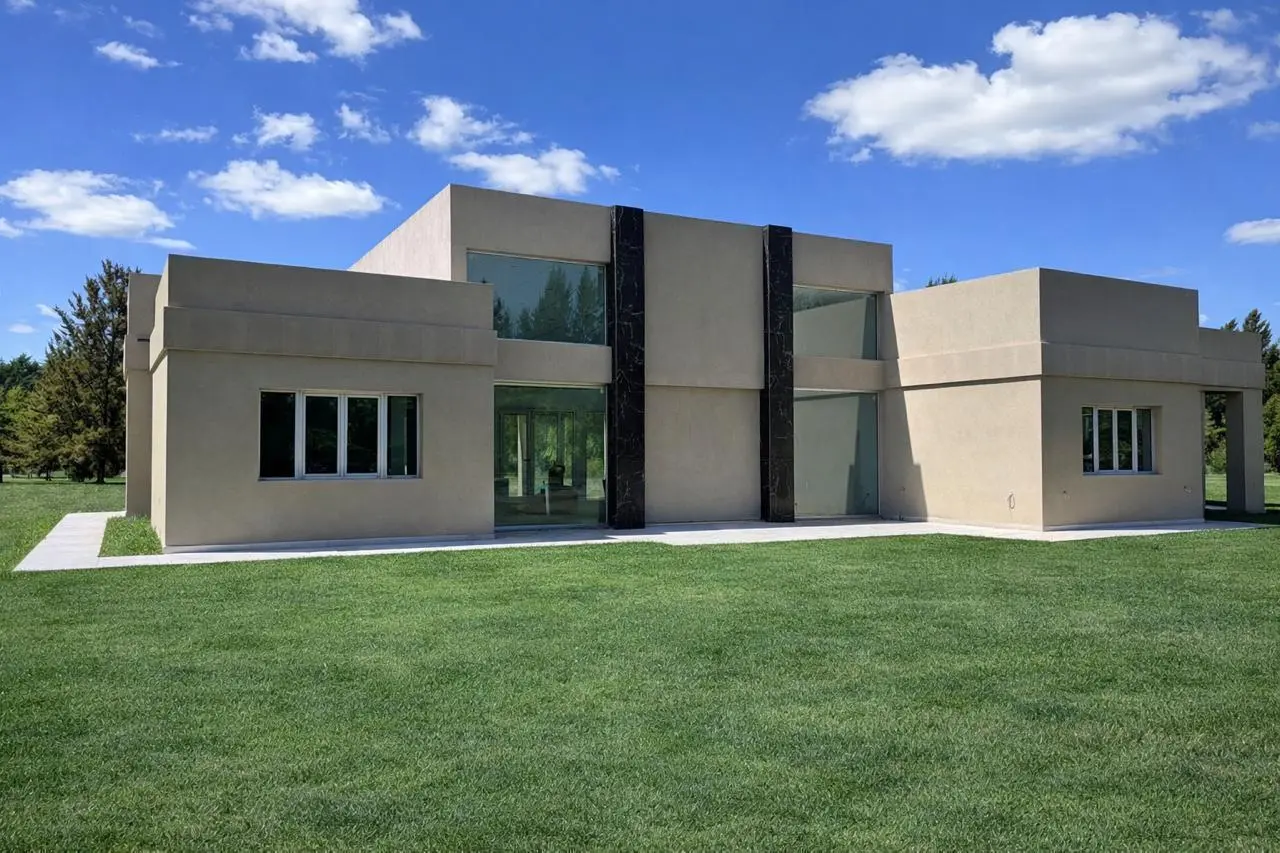 Casa en venta -  Campos de Roca II 5