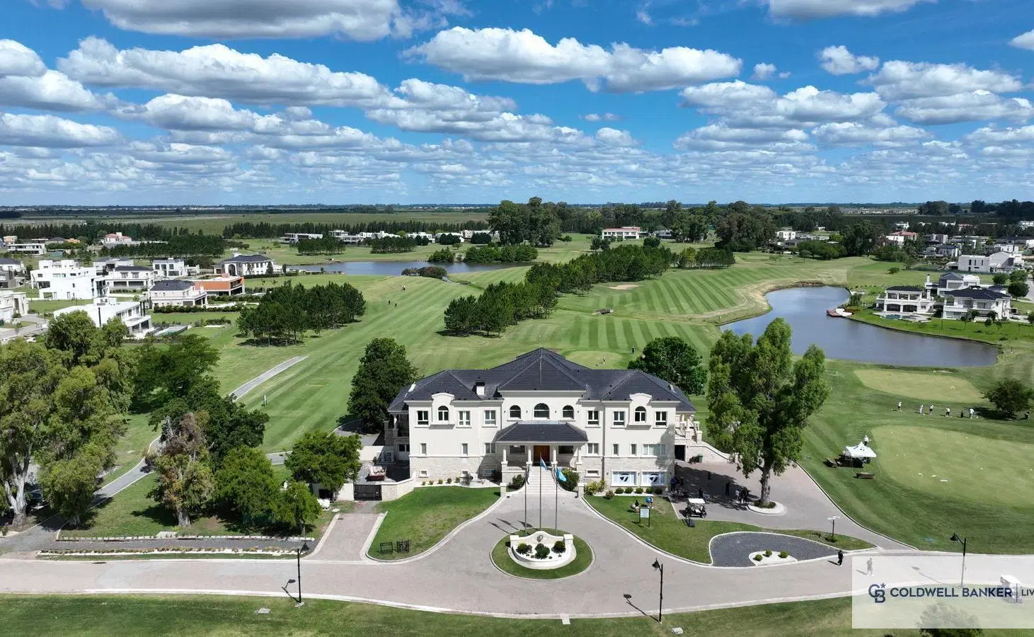 Terreno Venta Lote en La Providencia Sector Lakes 2 Golf gran ubicación y orientación 3